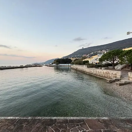 Amedeo's Sea House Διαμέρισμα Τεργέστη