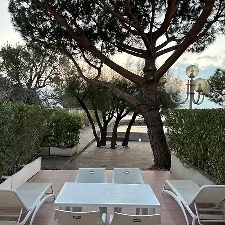 Amedeo's Sea House