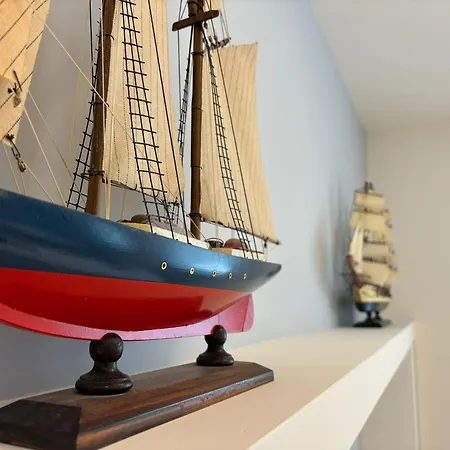 Amedeo's Sea House Apartment